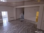 Spatiu de lux, pretabil servicii 