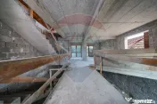CASA LA ROSU | TOMIS 21 | 325MP | 346MP CURTE | 470 TEREN... 