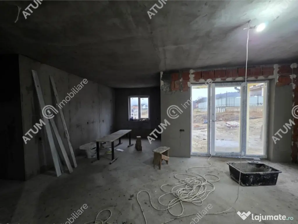 Casa individuala cu 4 camere si curte libera de 340 mp in Ci