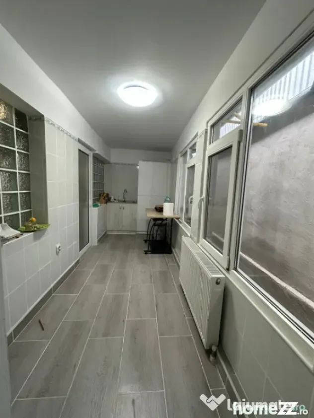 Casa Parter+Mansarda, zona Islaz.