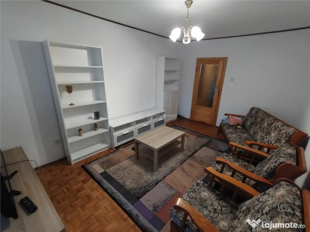 Oravita, Chirie, 3 Cam, Et. 1, Garaj Inclus, Zona Garii