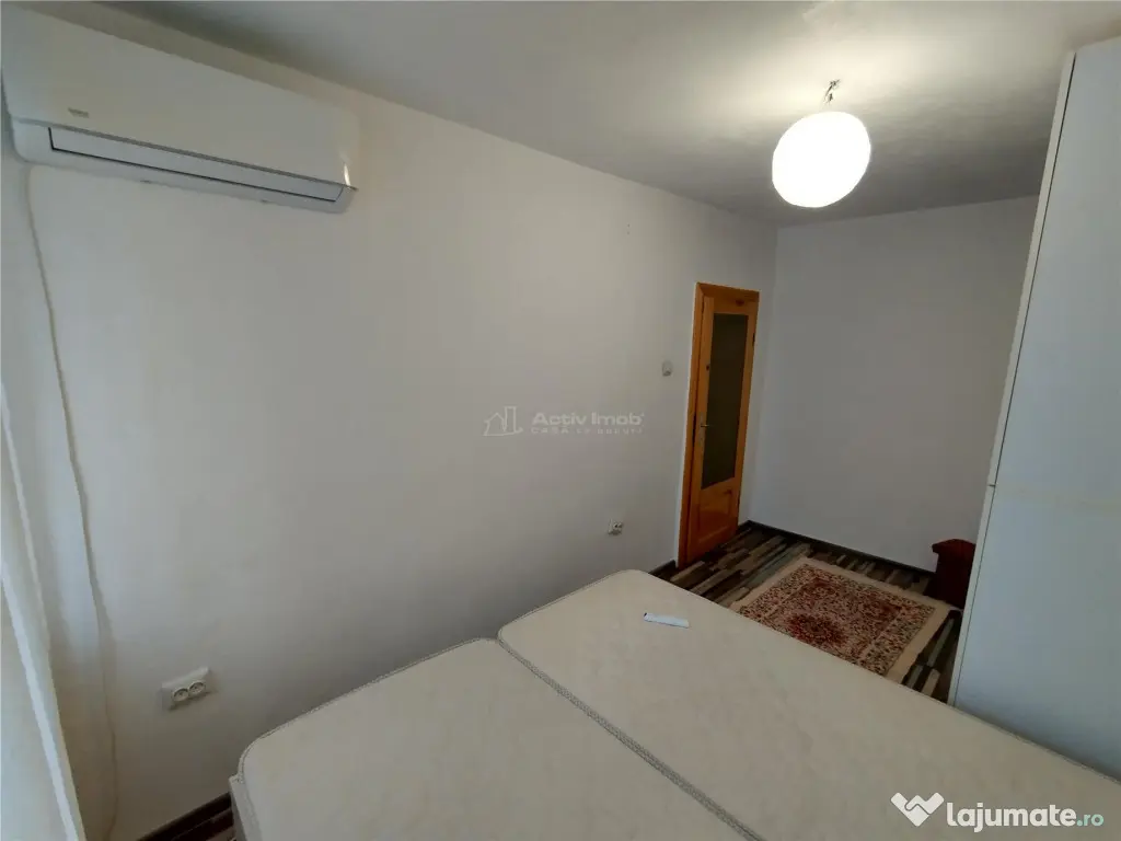 Oravita, Chirie, 3 Cam, Et. 1, Garaj Inclus, Zona Garii