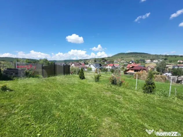 Teren 1400 mp – Zona Drumul Tarpiului