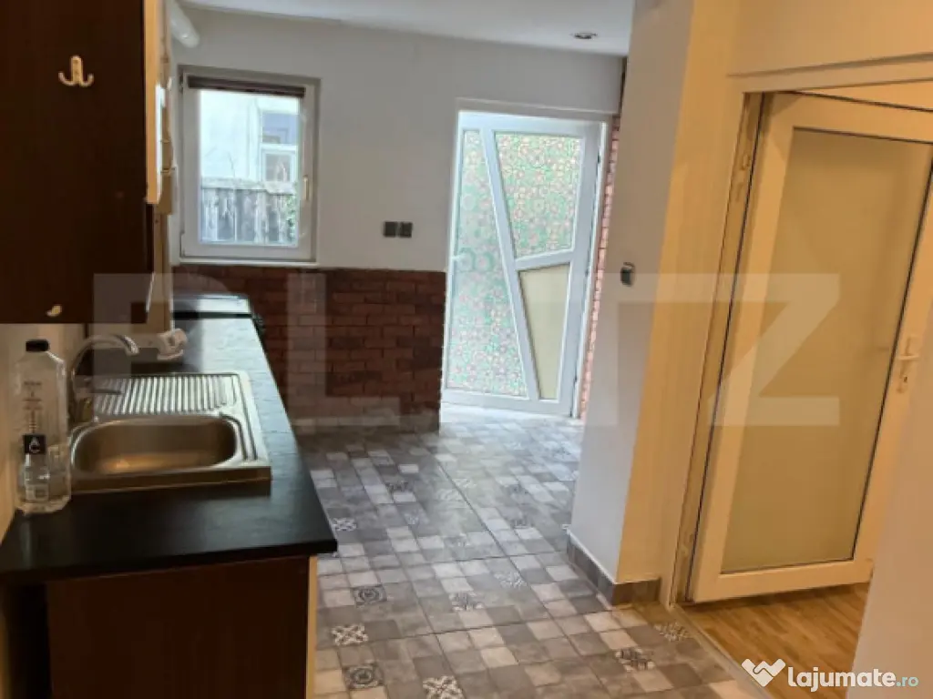 Garsoniera - ultracentral - zona linistita