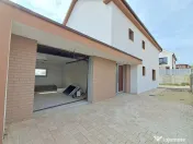 Casa cuplata prin garaj 23 mp, sup.totala 147 mp,teren 400 mp Chinteni 