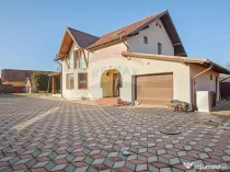 Casă individuală cu grădină și garaj în Prejmer –...