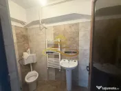 De vanzare apartament 2 camere Str Trandafirilor Bacau 