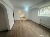 De vanzare apartament 2 camere Str Trandafirilor Bacau 