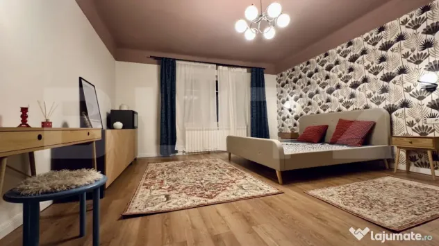 Apartament Universitate - Central, 3 camere, 2 bai, totul no