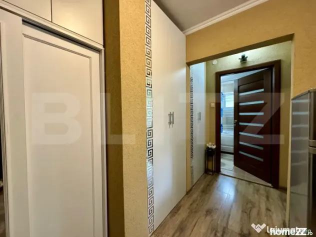 Apartament cu 2 camere, decomandat