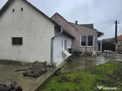 Casa plus anexa parter, Tamaseu central, gaz, sosea , ter 3040 mp 