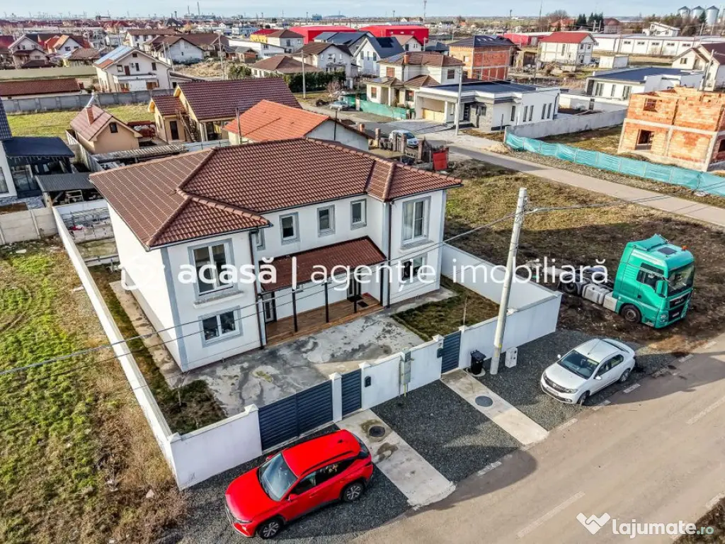 Doua case de vanzare la pret de una in Vladimirescu carti...