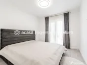 Doua case de vanzare la pret de una in Vladimirescu carti... 