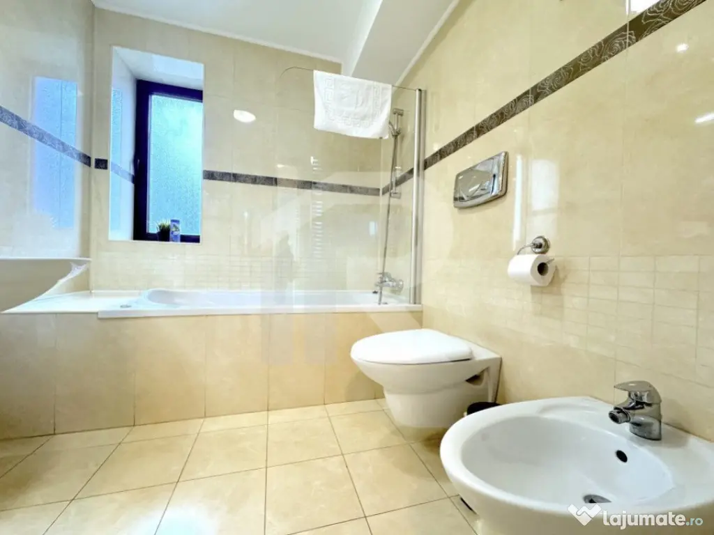 Apartament Spatios intr-o cladire cu Autorizatie ISU- 800 ml