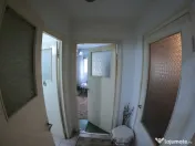 Apartament cu 3 camere la etajul 3/4 decomandat izolat termi 