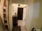 Apartament cu 3 camere la etajul 3/4 decomandat izolat termi 