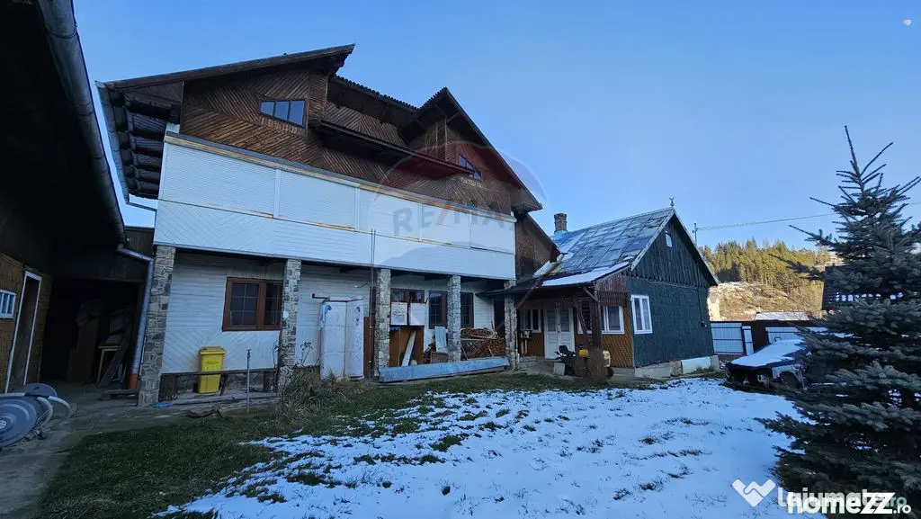 Casă / Vilă cu 6 camere, Gura Humorului, Suceava