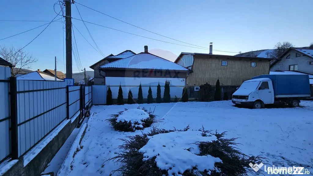 Casă / Vilă cu 6 camere, Gura Humorului, Suceava