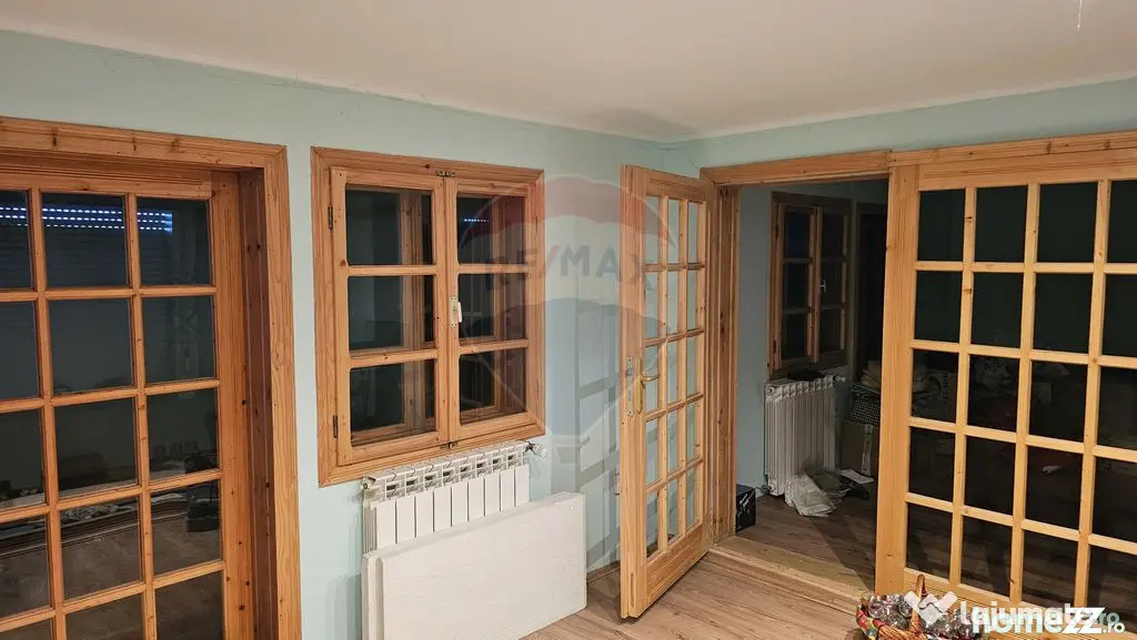 Casă / Vilă cu 6 camere, Gura Humorului, Suceava