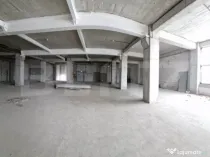 Spațiu comercial de mari dimensiuni, 400 mp, Exterior Sud