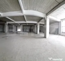 Spațiu comercial de mari dimensiuni, 400 mp, Exterior Sud