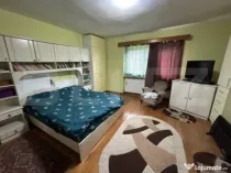 Casa de vanzare, 98 mp, zona Centru