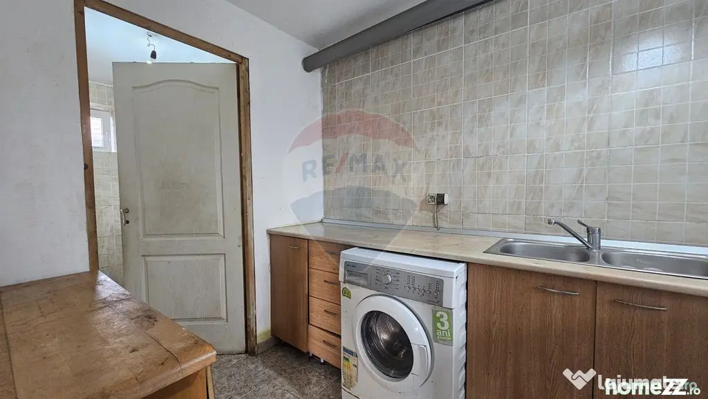 Casă cu 2 corpuri în Sânpetru | Singur în curte | 102...