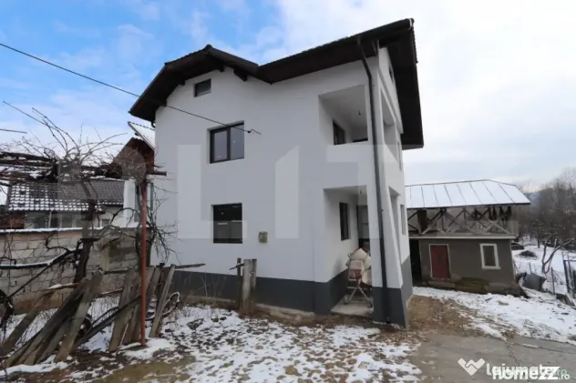 Casă individuală P+1, 96 mp utili, Buciumeni - Dealu Mare