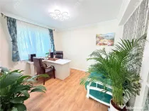Apartament 2 camere gradina 150 mp si 2 locuri parcare in Se