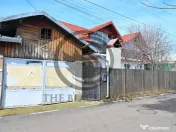 Casa cu 7 camere de vanzare | Zona Centrala, Baicoi | Com... 