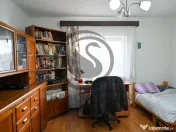 Casa cu 7 camere de vanzare | Zona Centrala, Baicoi | Com... 