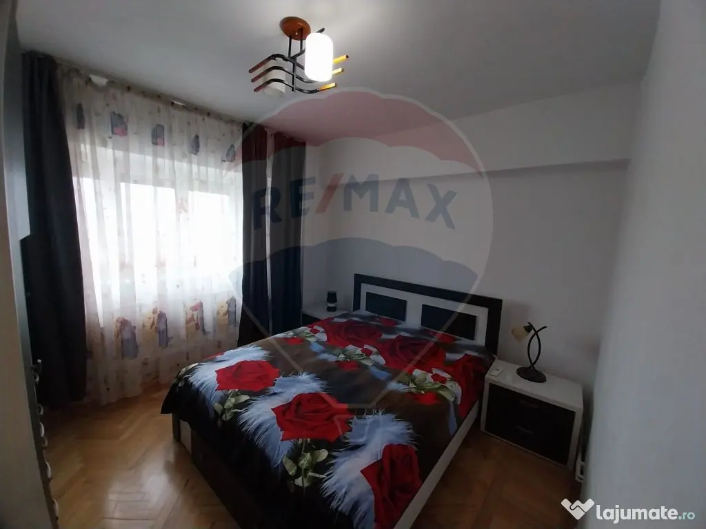 Apartament cu 3 camere Promenada- Calea Severinului-Toporasi