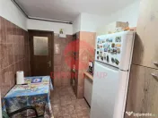 Apartament 3 Camere, Decomandat, zona Casa de Cultura 