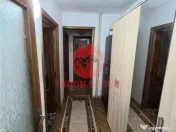 Apartament 3 Camere, Decomandat, zona Casa de Cultura 