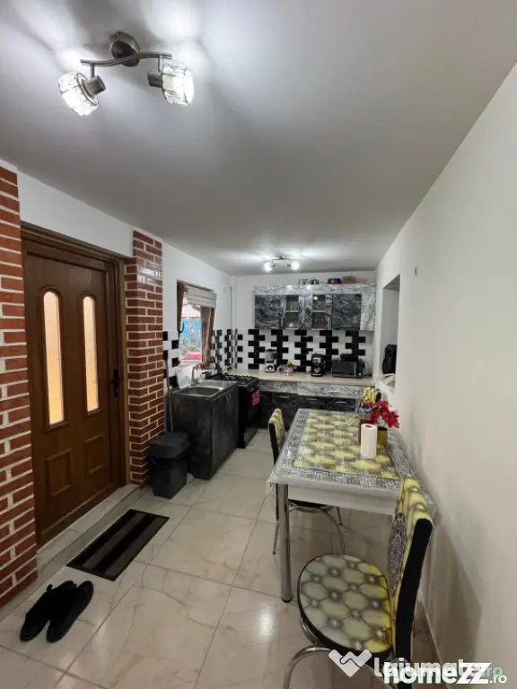 Casă de vânzare, 35 mp, zona Valea Rosie - Parcul Mare