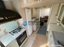 ZONA PECO- 3 CAMERE MOBILAT SI UTILAT MODERN, GRADINA PRIV