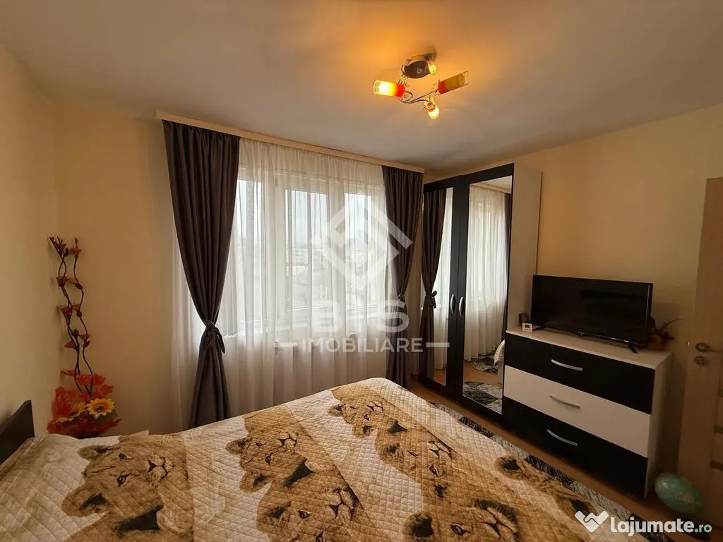 Apartament 3 camere zona Decebal