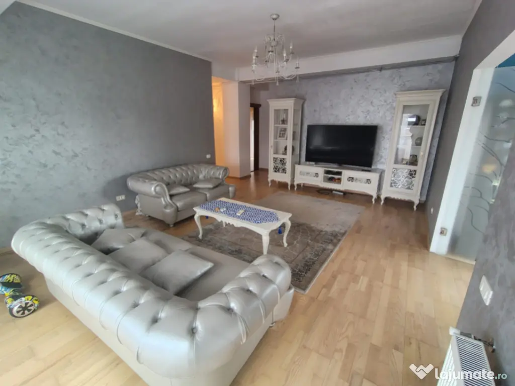 Apartament 3 camere decomandat, 90mp, Centru