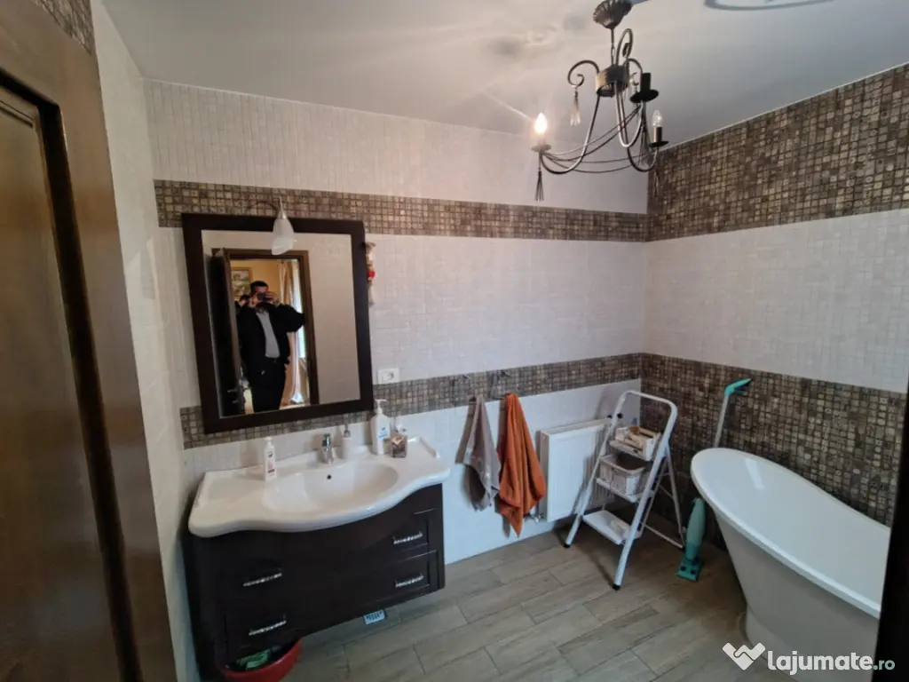 Apartament 3 camere decomandat, 90mp, Centru