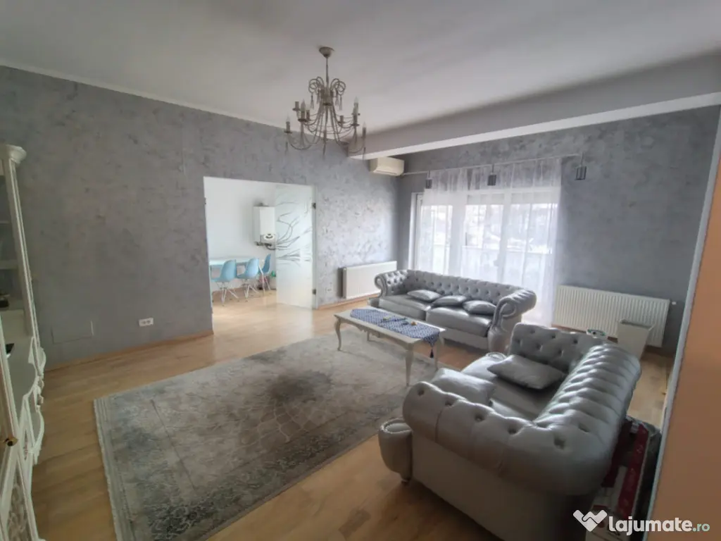 Apartament 3 camere decomandat, 90mp, Centru