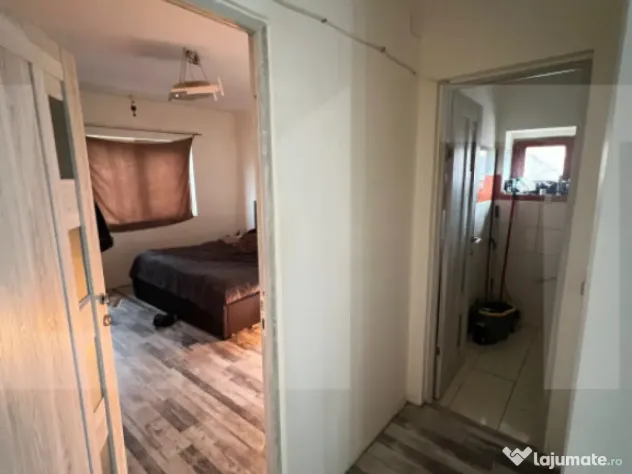 Apartament de vanzare, 70 mp, zona Fratelia