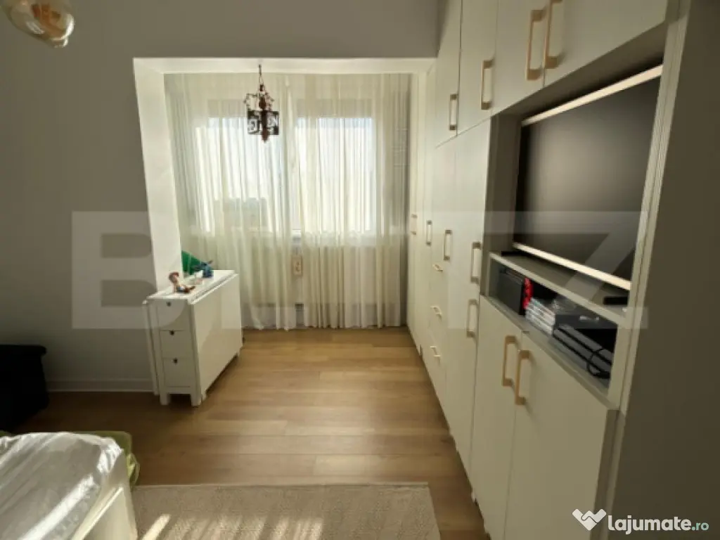 Apartament 3 camere, 68 mp, zona Ultracentral