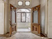 Casă 4 camere, rond Regina Maria, exterior renovat, curte 