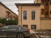 Casă 4 camere, rond Regina Maria, exterior renovat, curte 