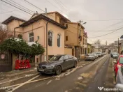 Casă 4 camere, rond Regina Maria, exterior renovat, curte 