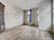 Casă 4 camere, rond Regina Maria, exterior renovat, curte 