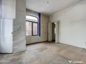 Casă 4 camere, rond Regina Maria, exterior renovat, curte 