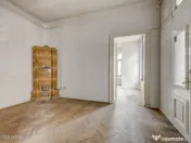 Casă 4 camere, rond Regina Maria, exterior renovat, curte 