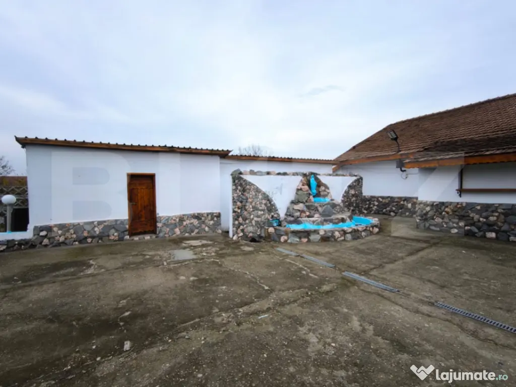 Proprietate multifuncțională, 1.850 mp utili, 23.750 mp te