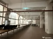 Hala cu inaltime generoasa, parter, acces asfalt 